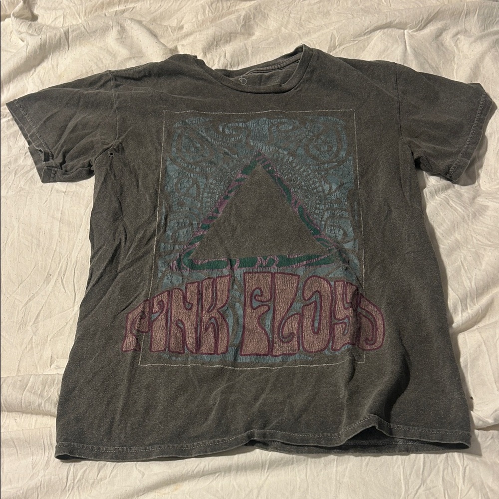 Aeropostale Pink Floyd Graphic Tee - Gray